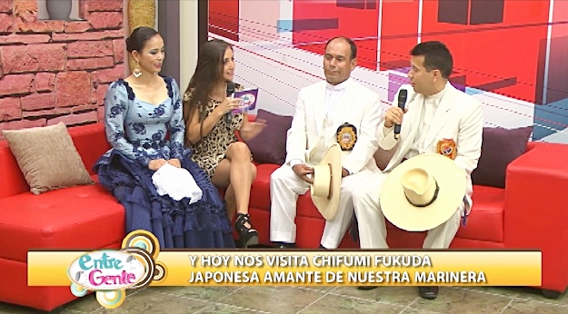 Chifumi en el set de AmericaTV en Trujillo. (Imagen América TV)