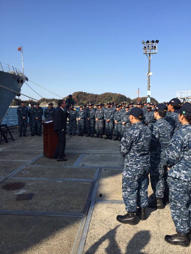 Soldados de EEUU en Yokosuka (foto Departamento de Defensa de Japón)