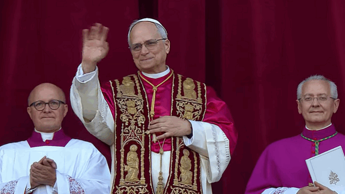 El cardenal Robert Francis Prevost, el Papa Leon XIV