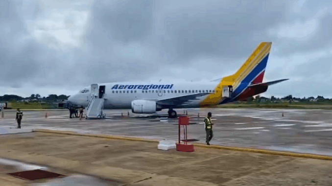 Nave del vuelo charter contratado por Bolivia y que fue retenida en Venezuela.